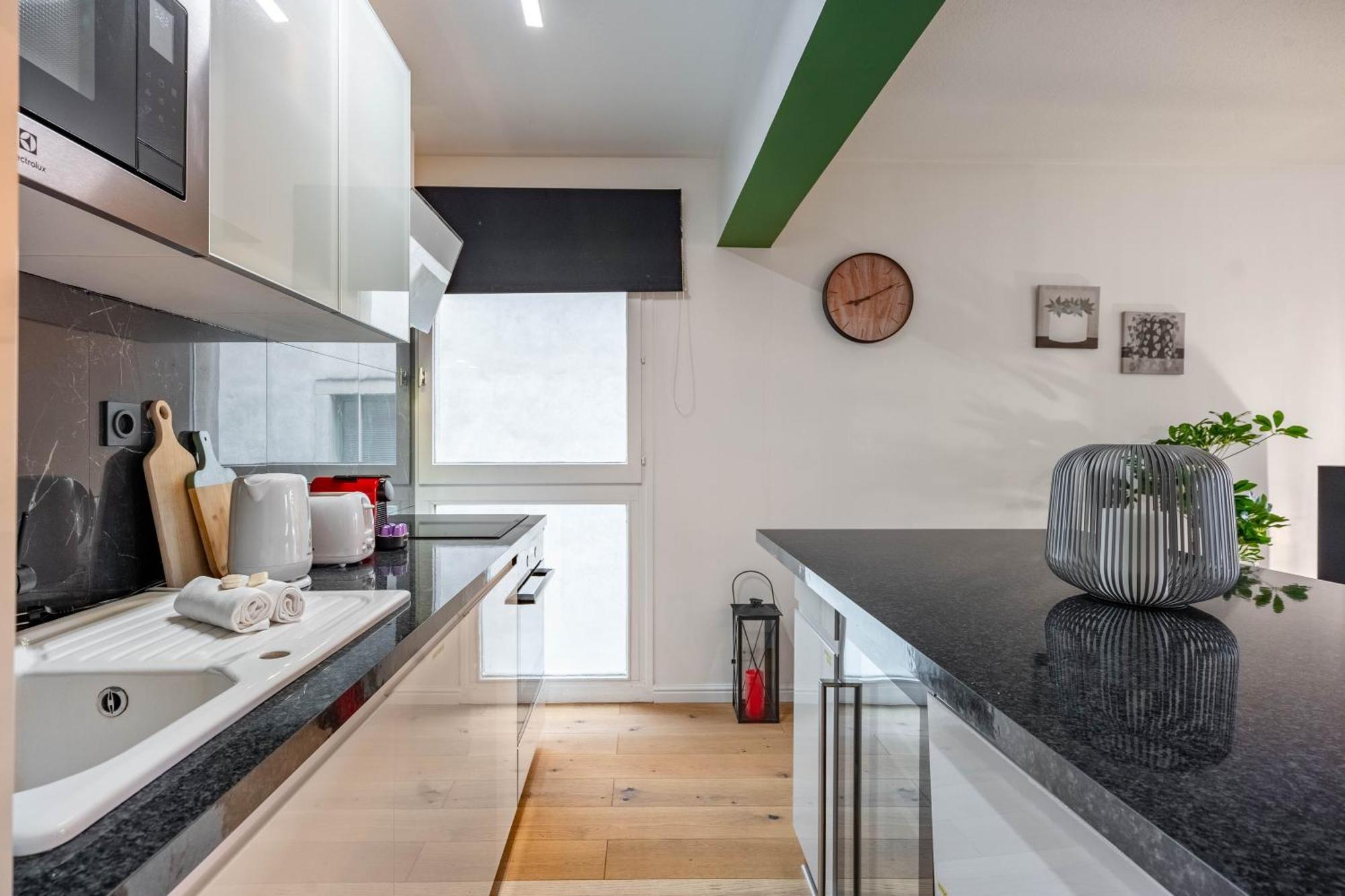 Le Precieux De Raoul Nancy Centre Avec Ascenseur Apartment Exterior photo